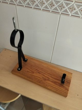 Jamonero madera y metal no hago envios