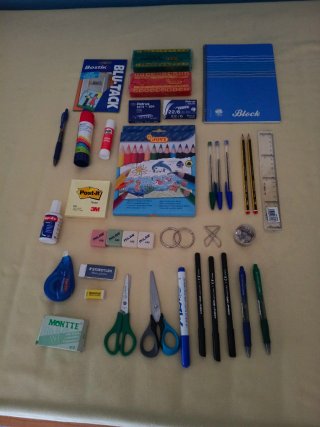 Lote material escolar