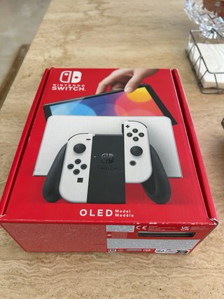 Nintendo Switch OLED Nero e Bianco