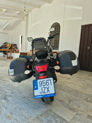 Kawasaki Vulcan 650s Negra
