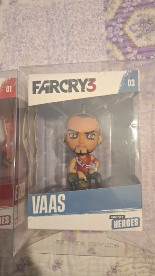 Pack 3 Figuras Ubisoft: Ezio, Eivor, Vaas