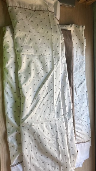 Juego de sábanas con puntos