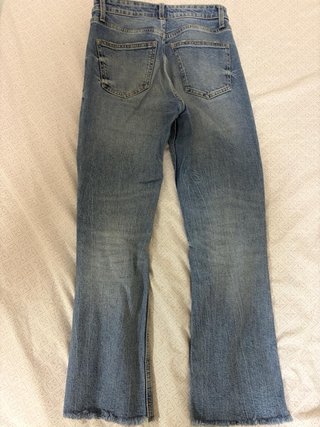 Pantalón vaquero Zara Talla 34 Flare