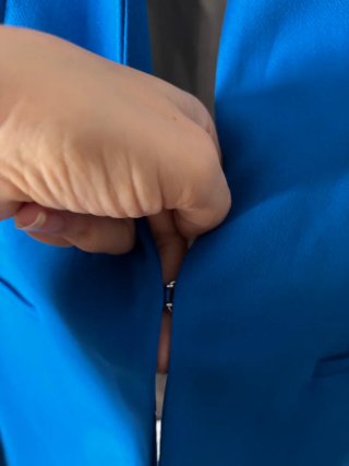 Traje azul chaqueta y pantalón tiro alto