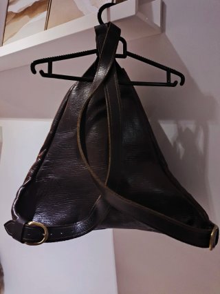 Mochila de piel marrón