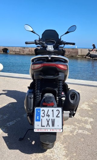 Aprilia SR GT 125 2022