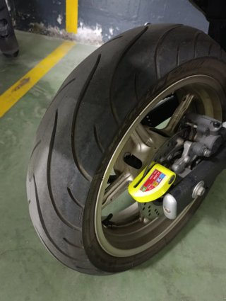 Suzuki Gladius 650 A2 - 21022km