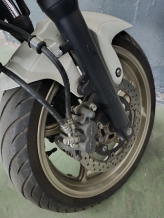 Suzuki Gladius 650 A2 - 21022km