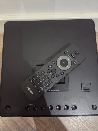 Minicadena Philips 120W wOOx