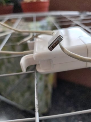Cargador Apple MagSafe 2 60W A1435