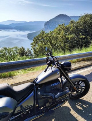 BMW R18 Roctane