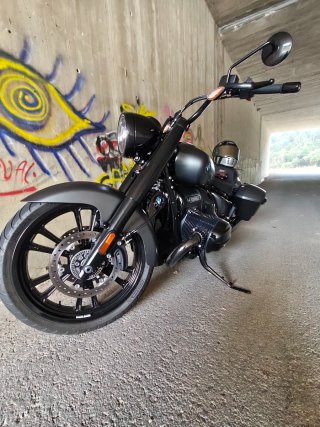 BMW R18 Roctane