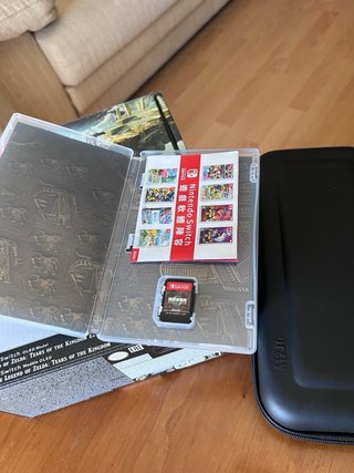 Nintendo Switch OLED Zelda Tears of the Kingdom