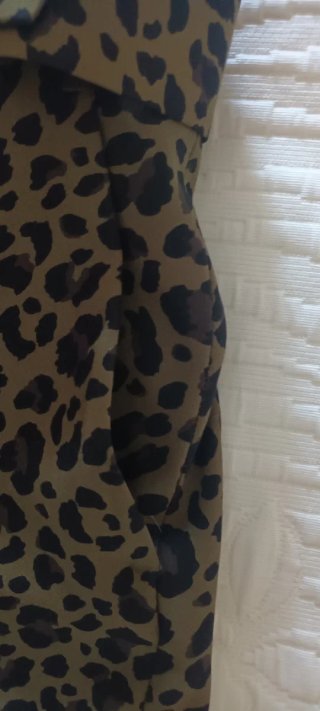 Bermudas Zara T M print Leopardo color Verde