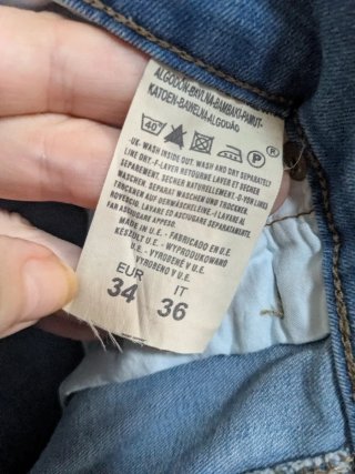 Pantalón corto vaquero Levi's talla 34