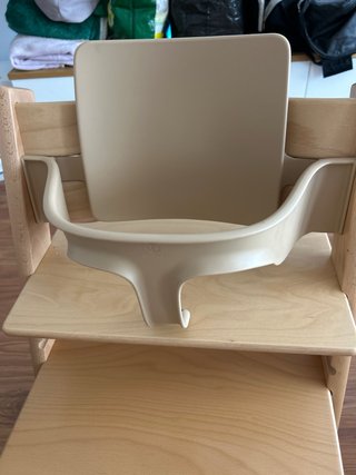 Bandeja Trona Stokke y adaptador silla.