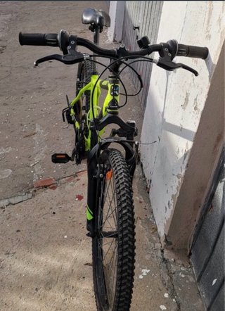 Bicicleta Btwin Rockrider 500