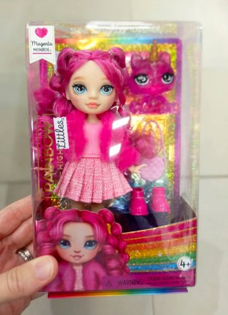 Rainbow High Littles Magenta Monroe