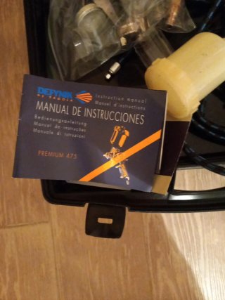 Pistola aerógrafo con maletín