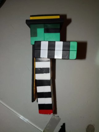 Figura Minecraft x McDonald's Zombie