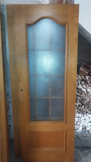 8 Puertas Madera con Cristal