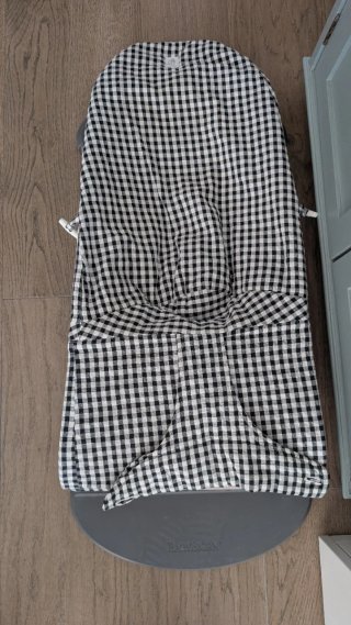 Hamaca BabyBjörn y funda incluida