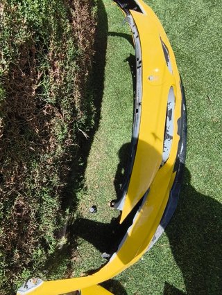 Paragolpes BMW F30 M3 Amarillo
