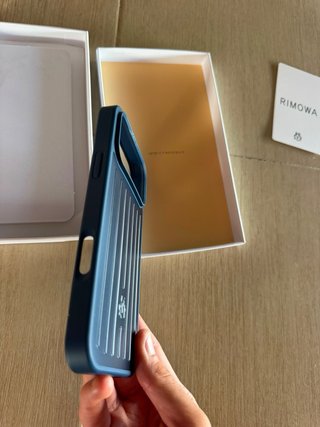 Funda iPhone 17 Pro Max Azul Marino RIMOWA