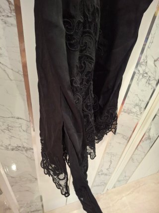 Top lencero Zara satinado con encaje