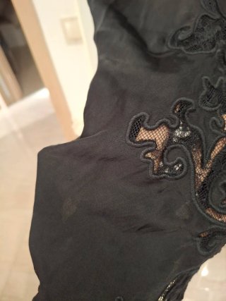 Top lencero Zara satinado con encaje