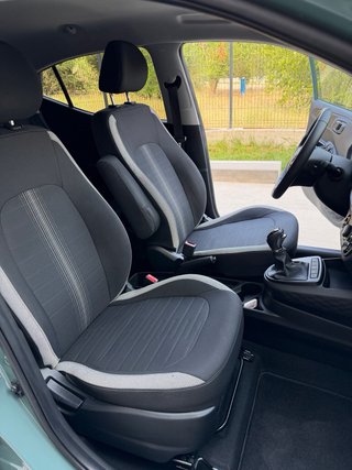 Hyundai i10 2023