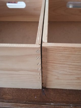 Cajas de madera con asas