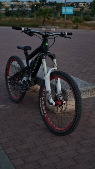 Vendo bicicletaCanyon Torque FRX año 2015