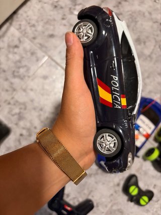 Coches teledirigidos y mando araña