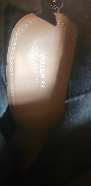 Stivaletti camoscio Pull&Bear neri