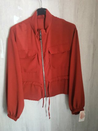 Chaqueta entretiempo color teja
