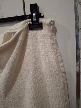 Traje Zara Chaqueta Peplum y Pantalón Volantes