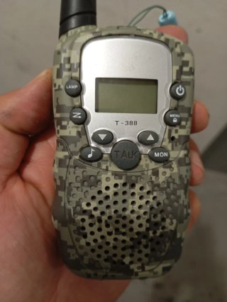 3 Walkie Talkies Camuflaje T-388