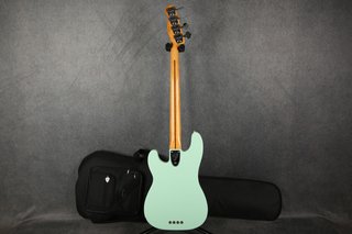 Fender Vintera II 70S Telecaster Bass Surf Green