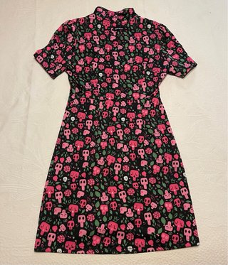 Vestido retro negro y rosa