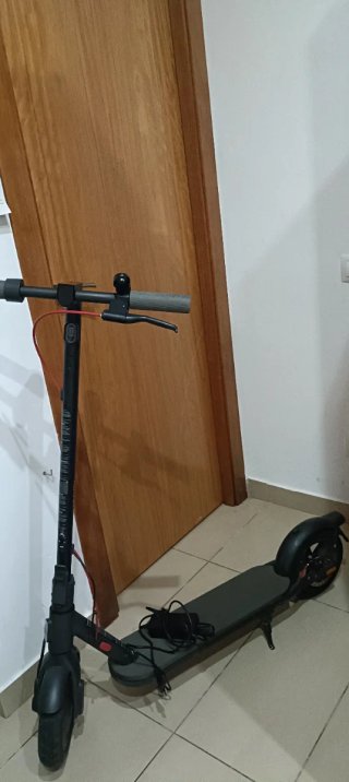 Patinete Eléctrico Xiaomi Scooter 4