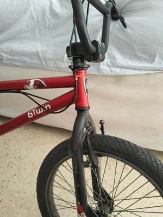 Bicicleta BMX Roja B'Twin
