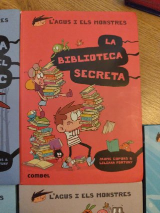 Llibres Agus i els Monstres