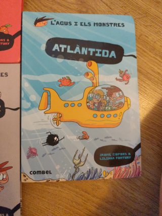 Llibres Agus i els Monstres