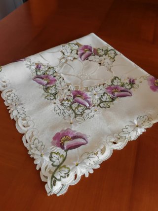 Mantel Rolande du Dreuilh – Créations France
