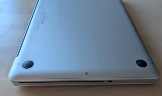 Apple MacBook Pro A1278 Plata