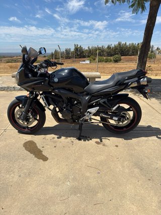 Yamaha Fazer 600 S2 Negra