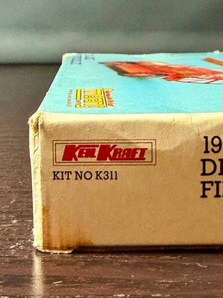 Maqueta Keil Kraft Dennis Fire Engine 1/72