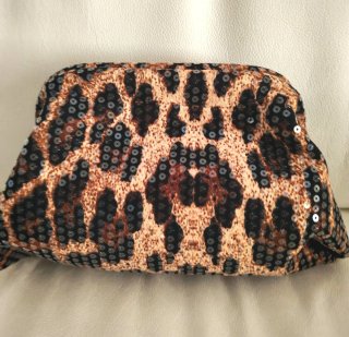 Pochette con paillettes maculato