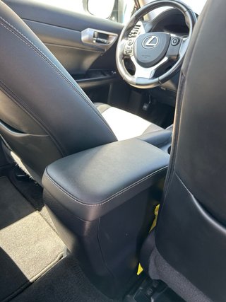 Lexus CT200 2015